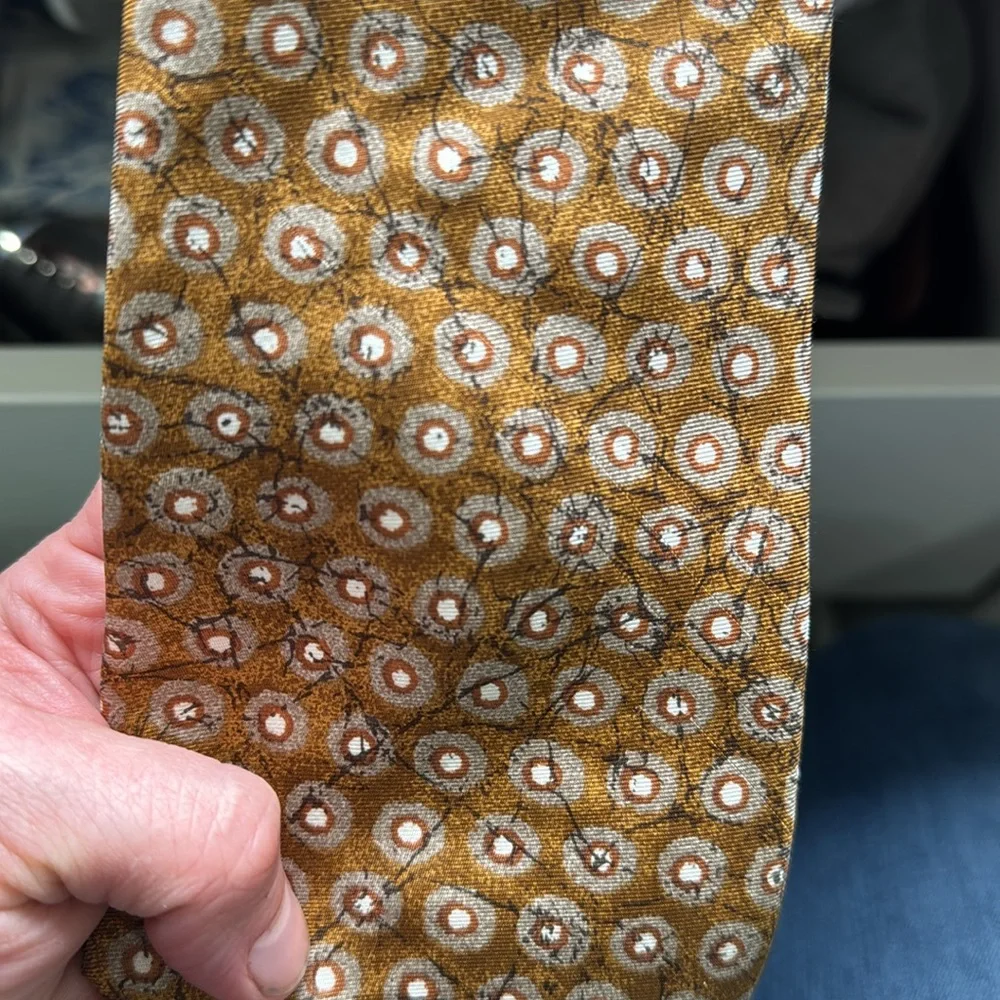 Fendi Brown and White Silk Tie with‎ Geometric Pattern